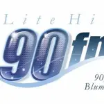 90 FM Blumenau